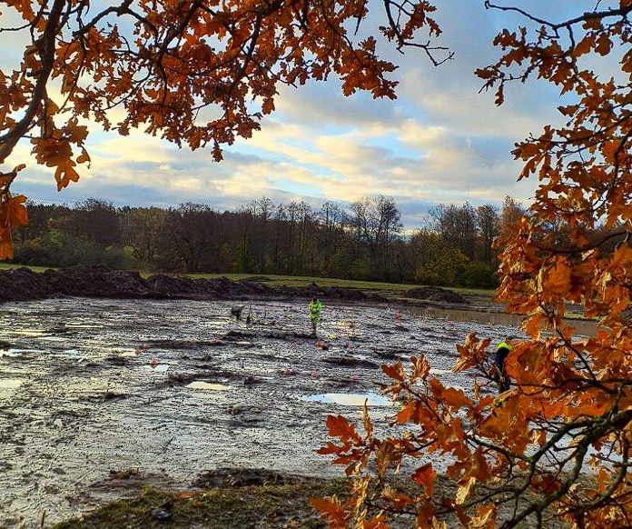 Järnålders gravfält med runstenar på Ljusterö